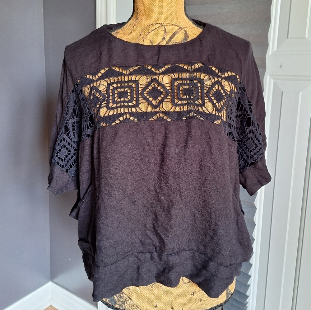 Black, French Connection Short Sleeve Blouse With Peek A Boo CrochetStrip Size 4